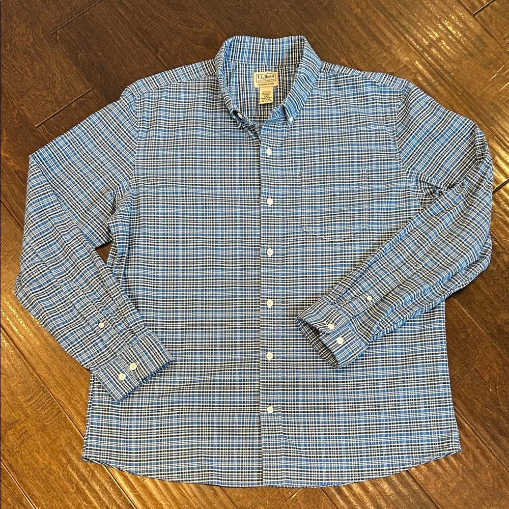 L.L. Bean Men's Blue Plaid Button Down Shirt